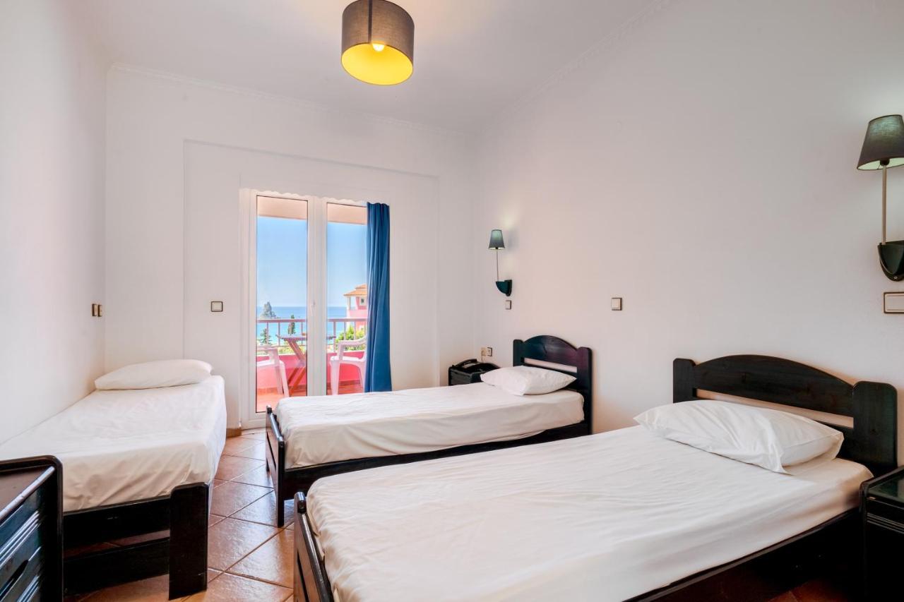 אגיוס גורדיוס The Pink Palace Hostel חדר תמונה