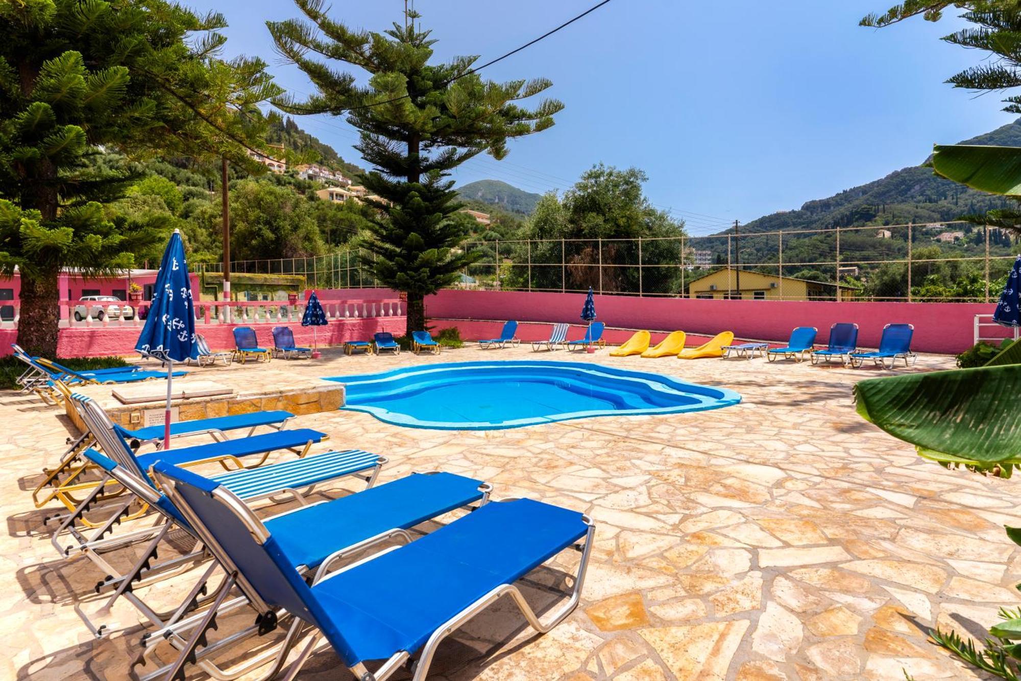 אגיוס גורדיוס The Pink Palace Hostel מראה חיצוני תמונה
